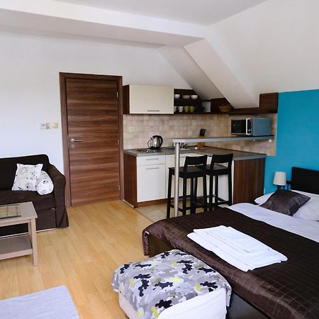Apartmany Margo Sun Kamzik ドノヴァリ エクステリア 写真