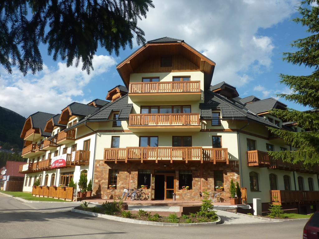 Apartmany Margo Sun Kamzik ドノヴァリ エクステリア 写真